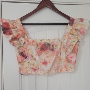 Floral Ruffle Sleeve Crop Top